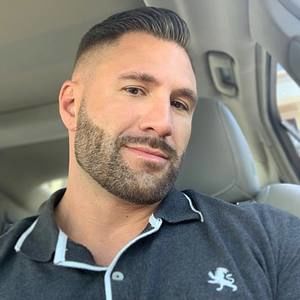 Meet your Posher, Dylan